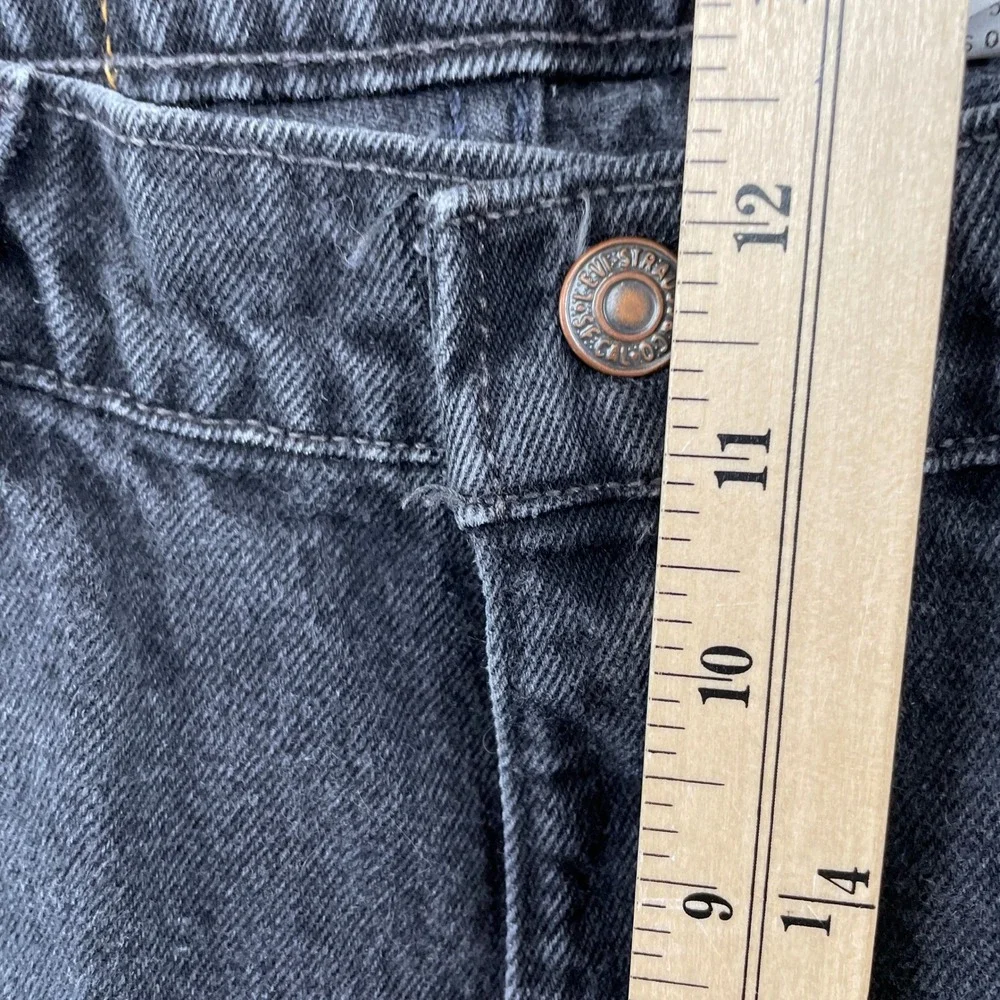 Levi's 550 Jeans Mens 36x32 Black Relaxed Fit Tapered Leg Made in USA Vintage